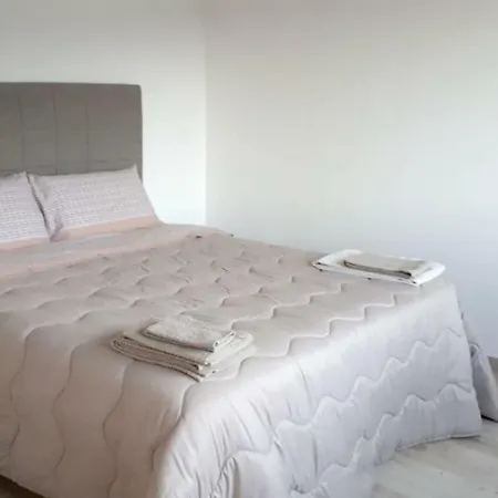 Casa vacanze Holiday Strada Statale 5 *